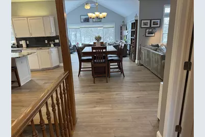 1270 McMahon Drive, Sun Prairie, WI 53590 - Photo 7