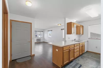 1505 Manassas Drive #50, Baraboo, WI 53913 - Photo 9