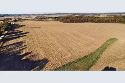 2326 S Murray Road, Janesville, WI 53548 - Photo 9