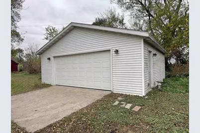 2326 S Murray Road, Janesville, WI 53548 - Photo 15