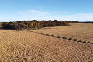 2326 S Murray Rd, Janesville, WI 53548 - Photo 7