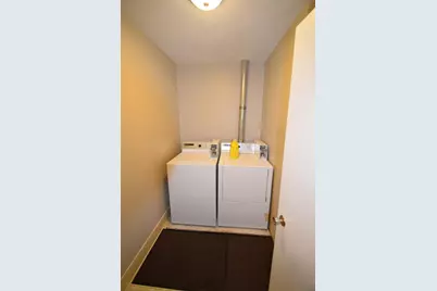 530 W Main Street, Sun Prairie, WI 53590 - Photo 23