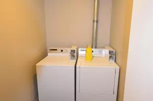 530 W Main St, Sun Prairie, WI 53590 - Photo 23