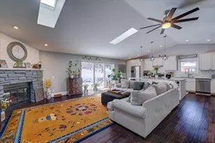 8691 Plainfield Rd, Middleton, WI 53562 - Photo 5