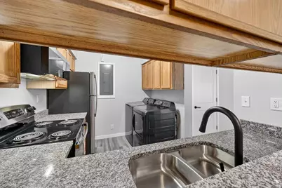 1501 Whispering Pines Way, Fitchburg, WI 53713 - Photo 17