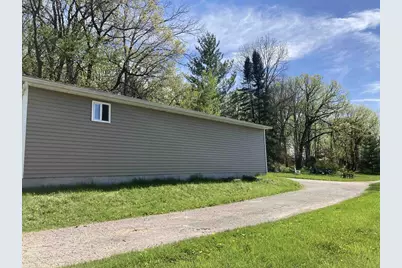 5525 Portage Road, Madison, WI 53704 - Photo 11