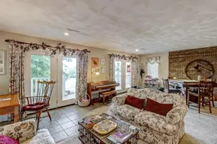 5525 Portage Rd, Madison, WI 53704 - Photo 11