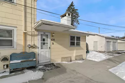 435 8th Street, Baraboo, WI 53913 - Photo 15