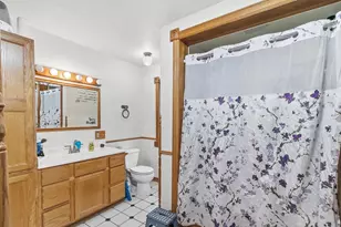 435 8th St, Baraboo, WI 53913 - Photo 27