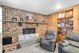 435 8th St, Baraboo, WI 53913 - Photo 21