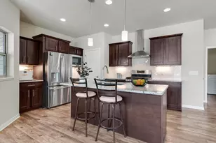 608 Burnt Sienna Dr, Middleton, WI 53562 - Photo 7