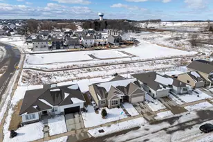 608 Burnt Sienna Dr, Middleton, WI 53562 - Photo 57