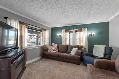 405 Rosendale Street, Beaver Dam, WI 53916 - Photo 7