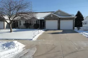 607 Malvern Hill Dr, Madison, WI 53718 - Photo 7