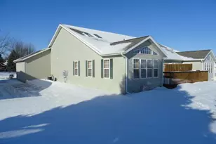 607 Malvern Hill Dr, Madison, WI 53718 - Photo 3