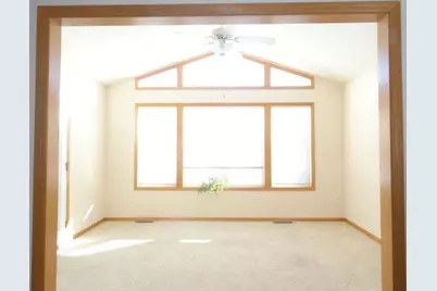 607 Malvern Hill Dr, Madison, WI 53718 - Photo 23