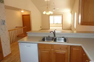 607 Malvern Hill Dr, Madison, WI 53718 - Photo 21