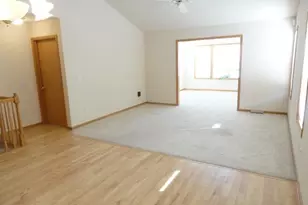 607 Malvern Hill Dr, Madison, WI 53718 - Photo 11