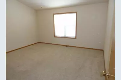 607 Malvern Hill Dr, Madison, WI 53718 - Photo 27