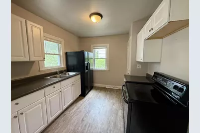 640 Central Avenue, Beloit, WI 53511 - Photo 11