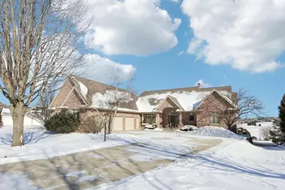 1613 Hidden Hill Drive, Madison, WI 53593 - Photo 7