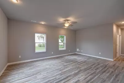 620 W Delavan Drive, Janesville, WI 53548 - Photo 3