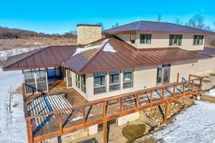 W2140 Behnke Rd, Brooklyn, WI 53521 - Photo 85