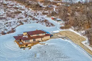 W2140 Behnke Rd, Brooklyn, WI 53521 - Photo 77