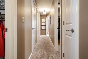 2282 Bootmaker Dr, Beloit, WI 53511 - Photo 25