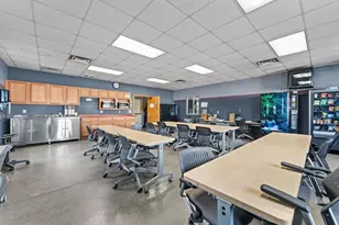 1002 Academy St, Elroy, WI 53929 - Photo 35