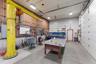 1002 Academy St, Elroy, WI 53929 - Photo 27