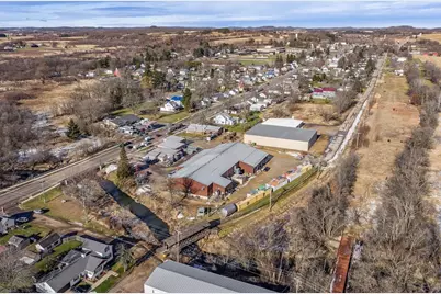 1002 Academy Street, Elroy, WI 53929 - Photo 15