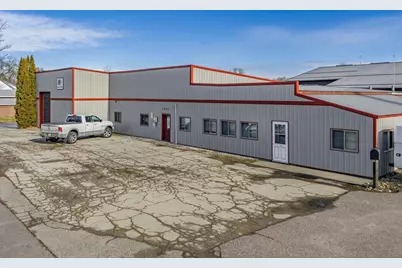 1002 Academy Street, Elroy, WI 53929 - Photo 3