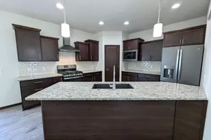 4816 Romaine Rd, Fitchburg, WI 53711 - Photo 5