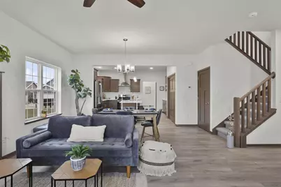 27 Windflower Way, Mount Horeb, WI 53572 - Photo 9