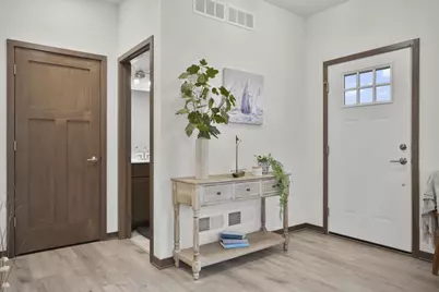 27 Windflower Way, Mount Horeb, WI 53572 - Photo 5