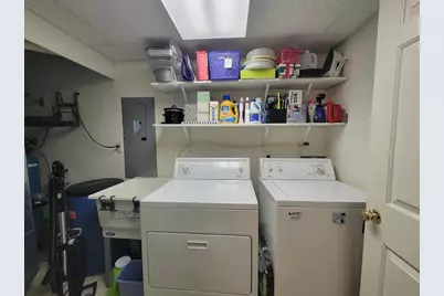 827 Sutherland Avenue, Janesville, WI 53545 - Photo 21