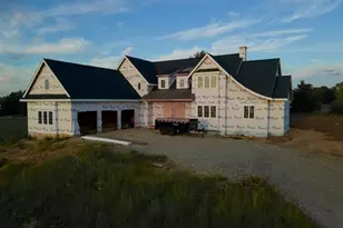 6636 Morning Dew Ln, Sun Prairie, WI 53590 - Photo 5