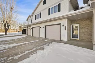 638 Enterprise Dr, Verona, WI 53593 - Photo 3