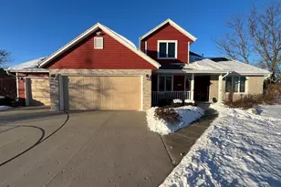 6692 W Thornapple Dr, Janesville, WI 53548 - Photo 1