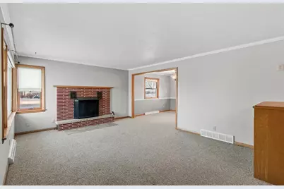 126 Ellickson Street, Arlington, WI 53911 - Photo 15