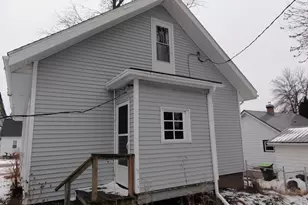 153 W Charles St, Markesan, WI 53946 - Photo 5