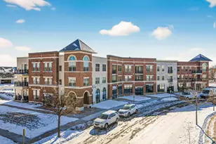 2581 Smith's Crossing, Sun Prairie, WI 53590 - Photo 3