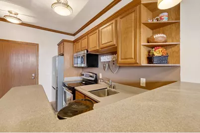 2581 Smith's Crossing #312, Sun Prairie, WI 53590 - Photo 9