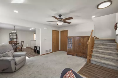 1287 Independence Way, Sun Prairie, WI 53590 - Photo 5