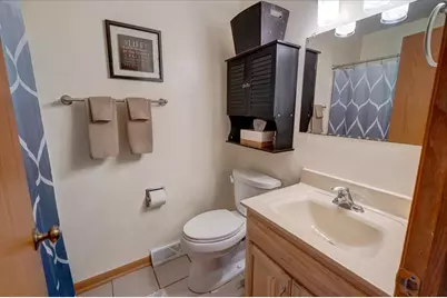 2718 Hilltop Drive, Sun Prairie, WI 53590 - Photo 21