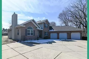 3545 Orvold Park Dr, Mcfarland, WI 53558 - Photo 7