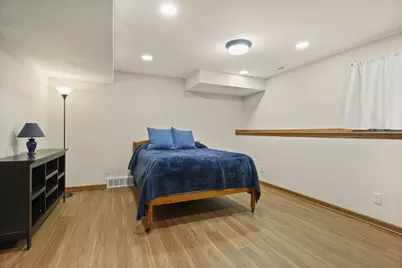 516 Woodvale Drive, DeForest, WI 53532 - Photo 31