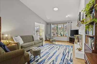 516 Woodvale Drive, DeForest, WI 53532 - Photo 7