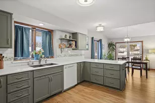 516 Woodvale Dr, DeForest, WI 53532 - Photo 17